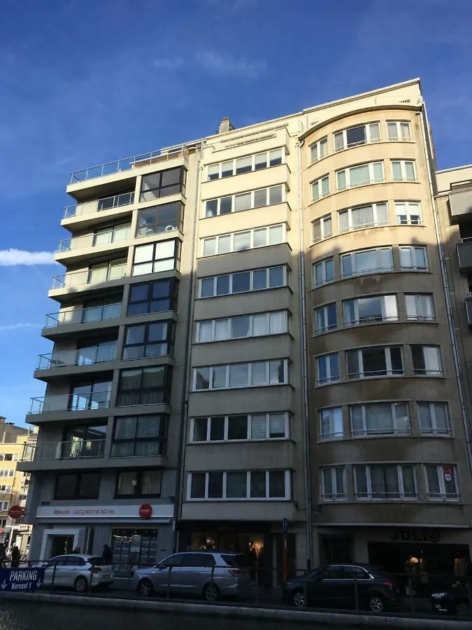 Appartement Fr Gilkens Ostende Belgium